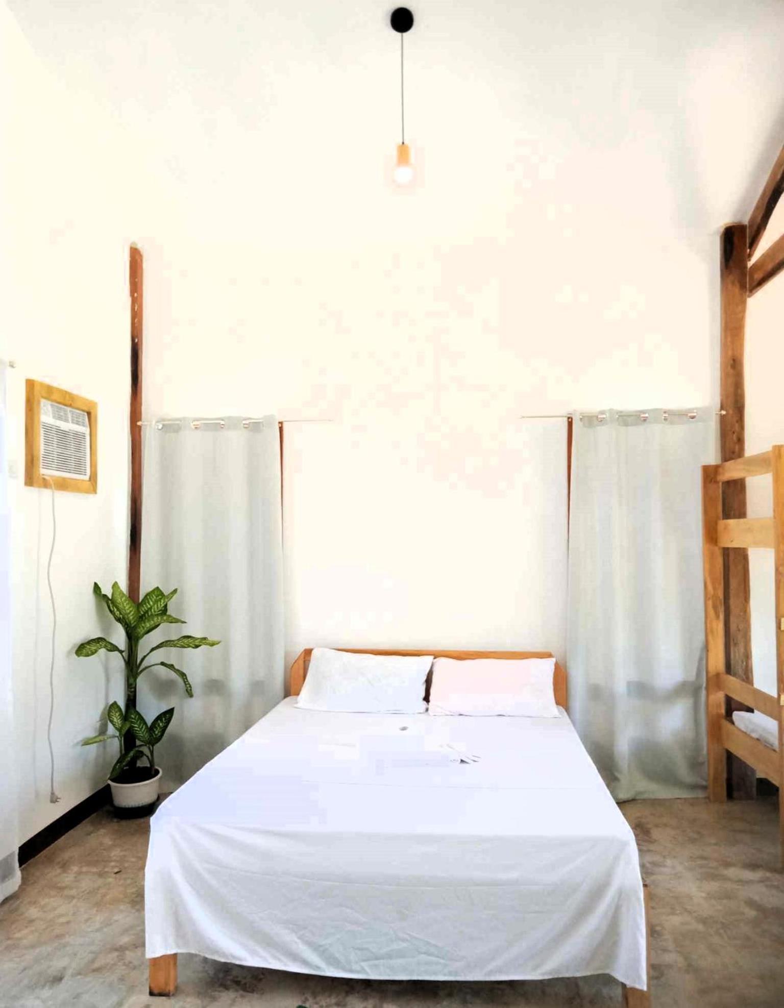 Helmina'S Villas General Luna  Extérieur photo