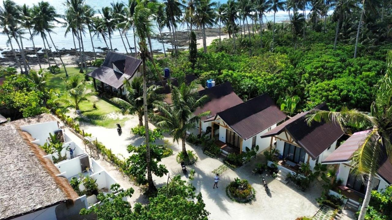 Helmina'S Villas General Luna  Extérieur photo