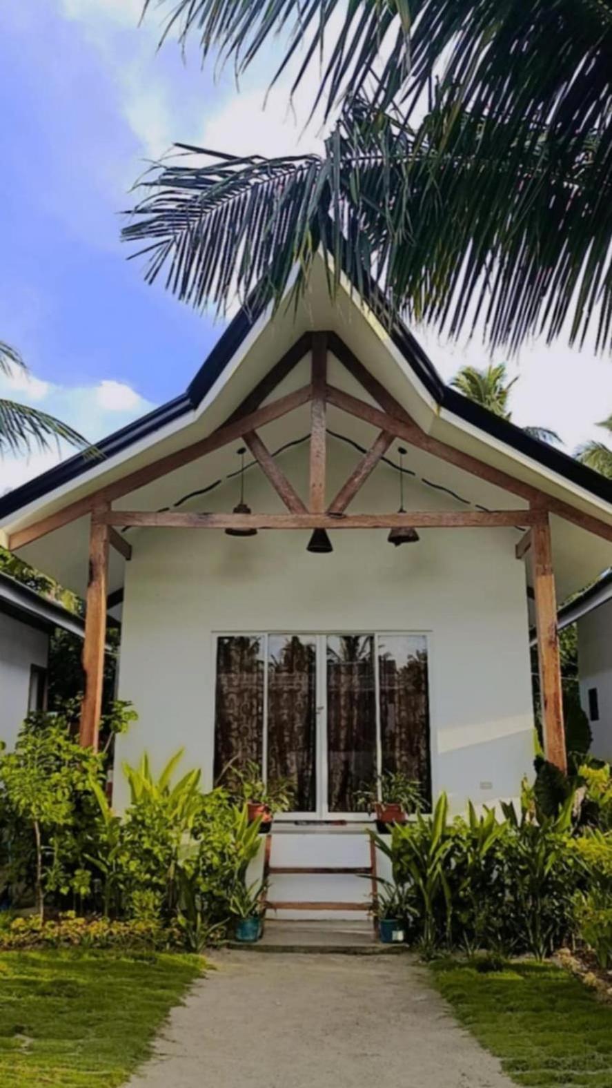 Helmina'S Villas General Luna  Extérieur photo