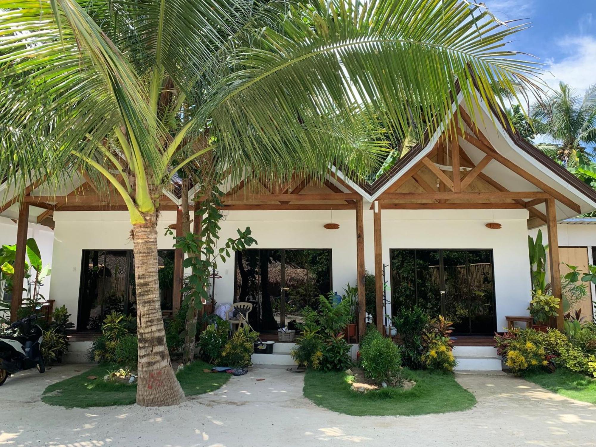 Helmina'S Villas General Luna  Extérieur photo