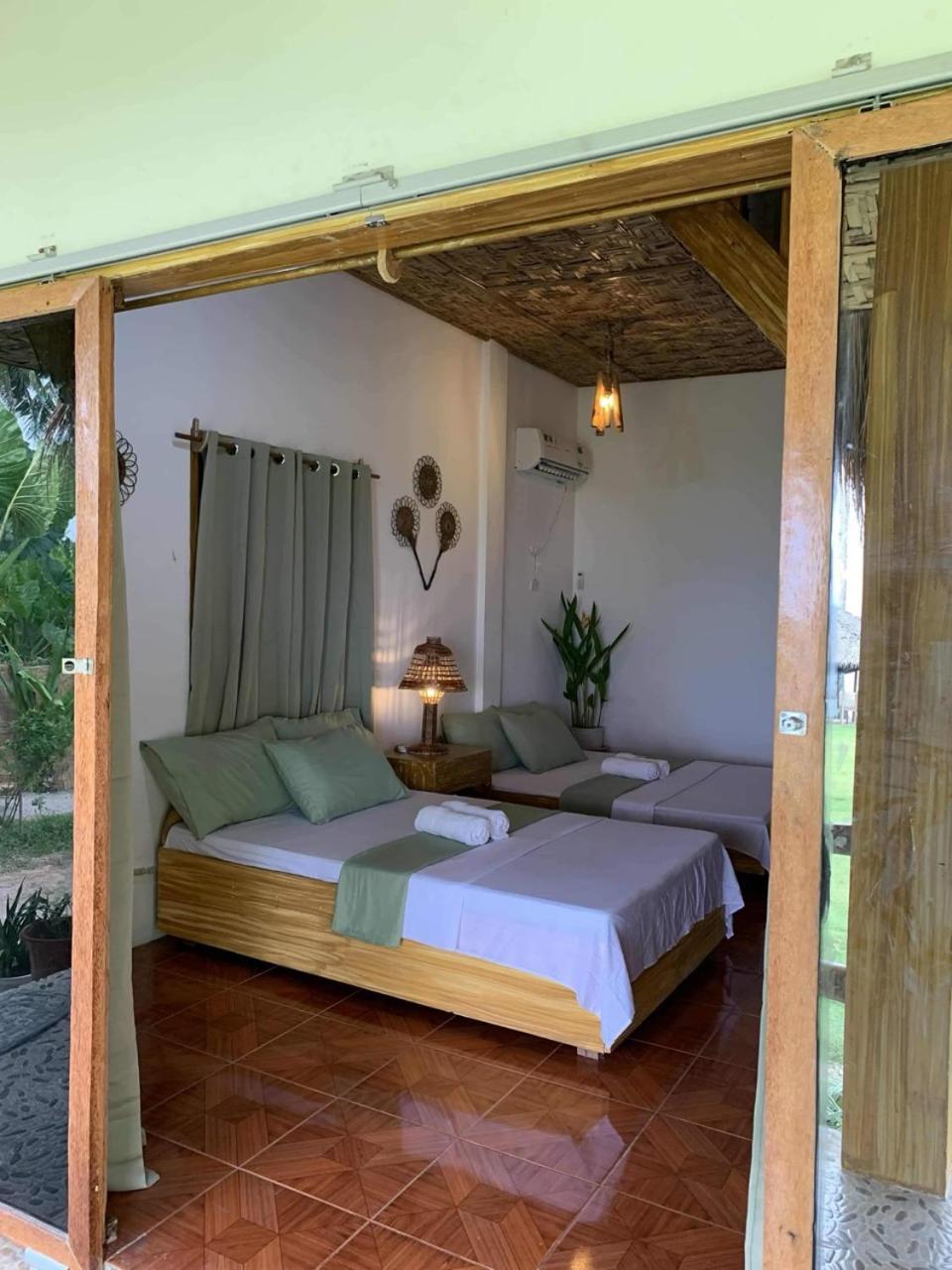 Helmina'S Villas General Luna  Extérieur photo
